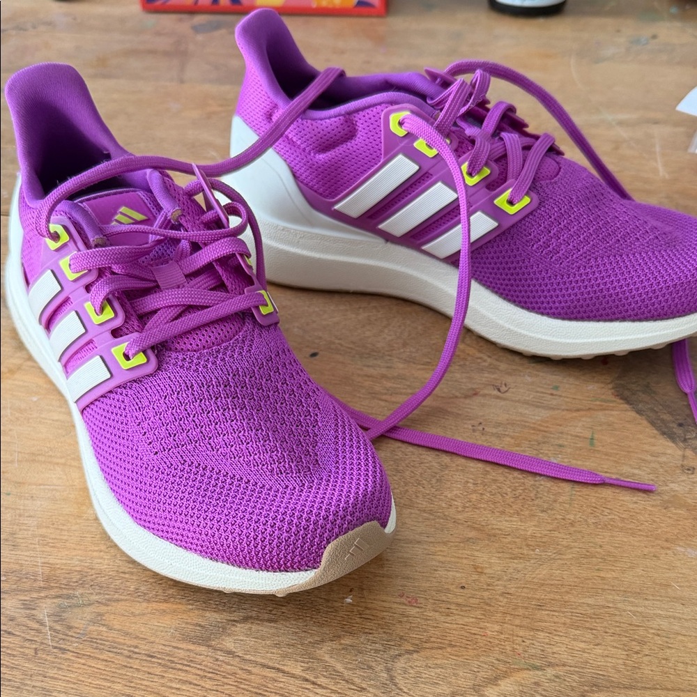 Adidas kids Vibrant Purple Sneakers